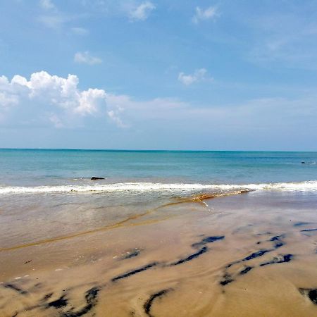 Phoenix Beach Resort Канякумари Екстериор снимка