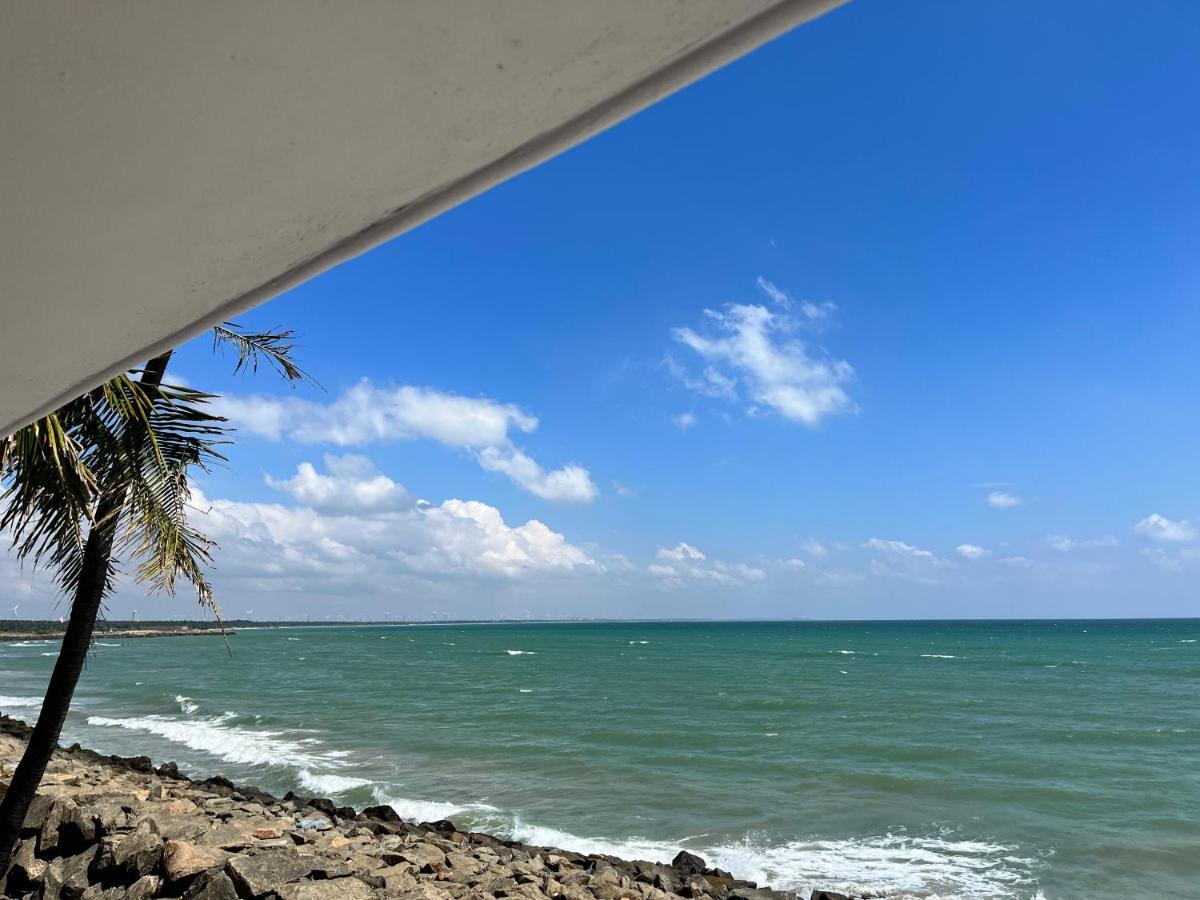 Phoenix Beach Resort Канякумари Екстериор снимка