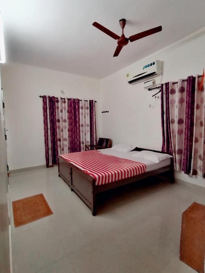 Phoenix Beach Resort Канякумари Екстериор снимка